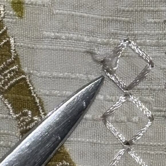 Tommy Bahama Silk Shirt Embroidered Palm Trees Mens XL Short Sleeve Camp Beach - Picture 7 of 11